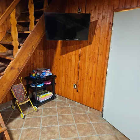 Zelenka Na Bobrovniku * Lipová-lázně