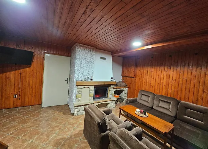 Alpstuga Zelenka Na Bobrovniku *
